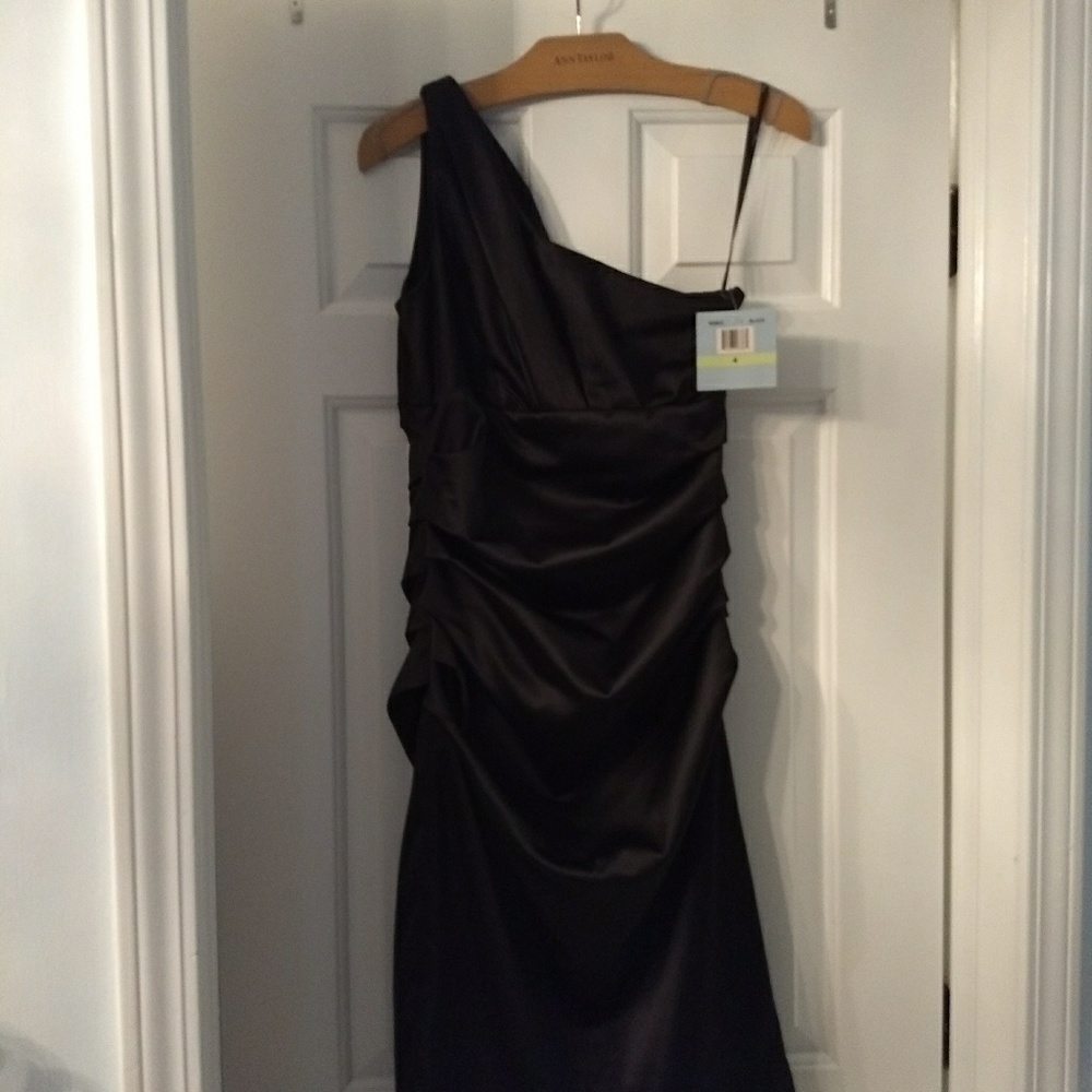NWT Suzi Chen Maggy Boutique One Shoulder Dress - Picture 5 of 5